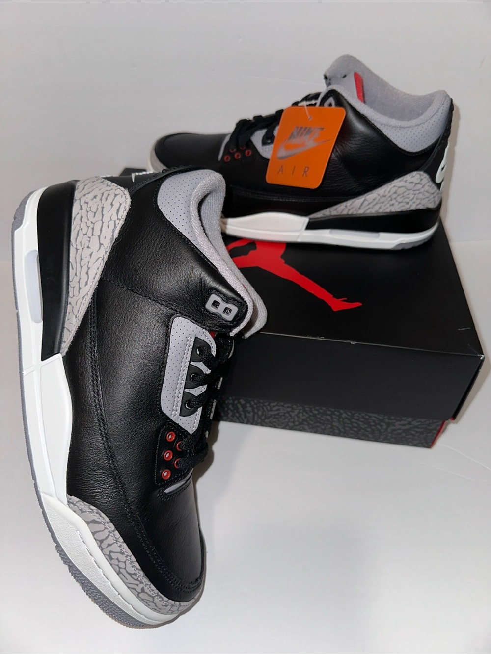 Nike Air Jordan 3 Men’s Sneakers - Black/Gray/Red